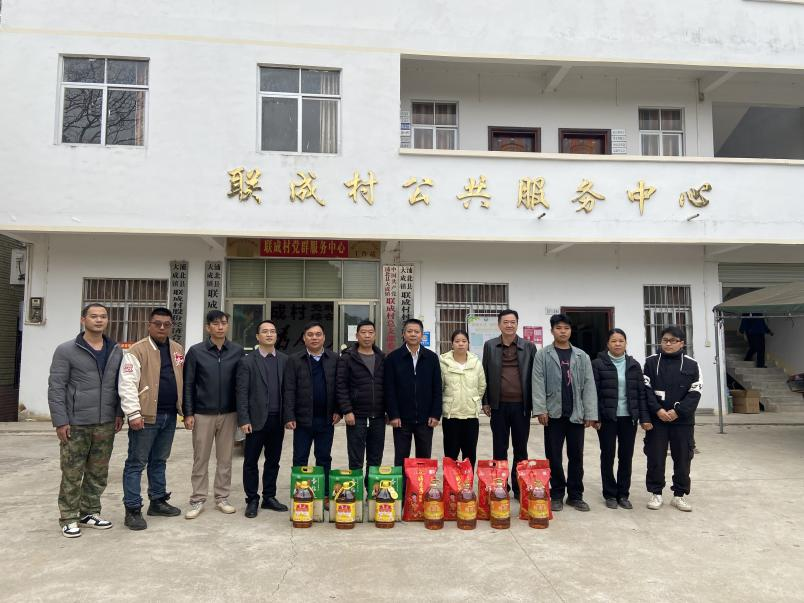 慰問(wèn)暖人心，關(guān)懷傳黨情